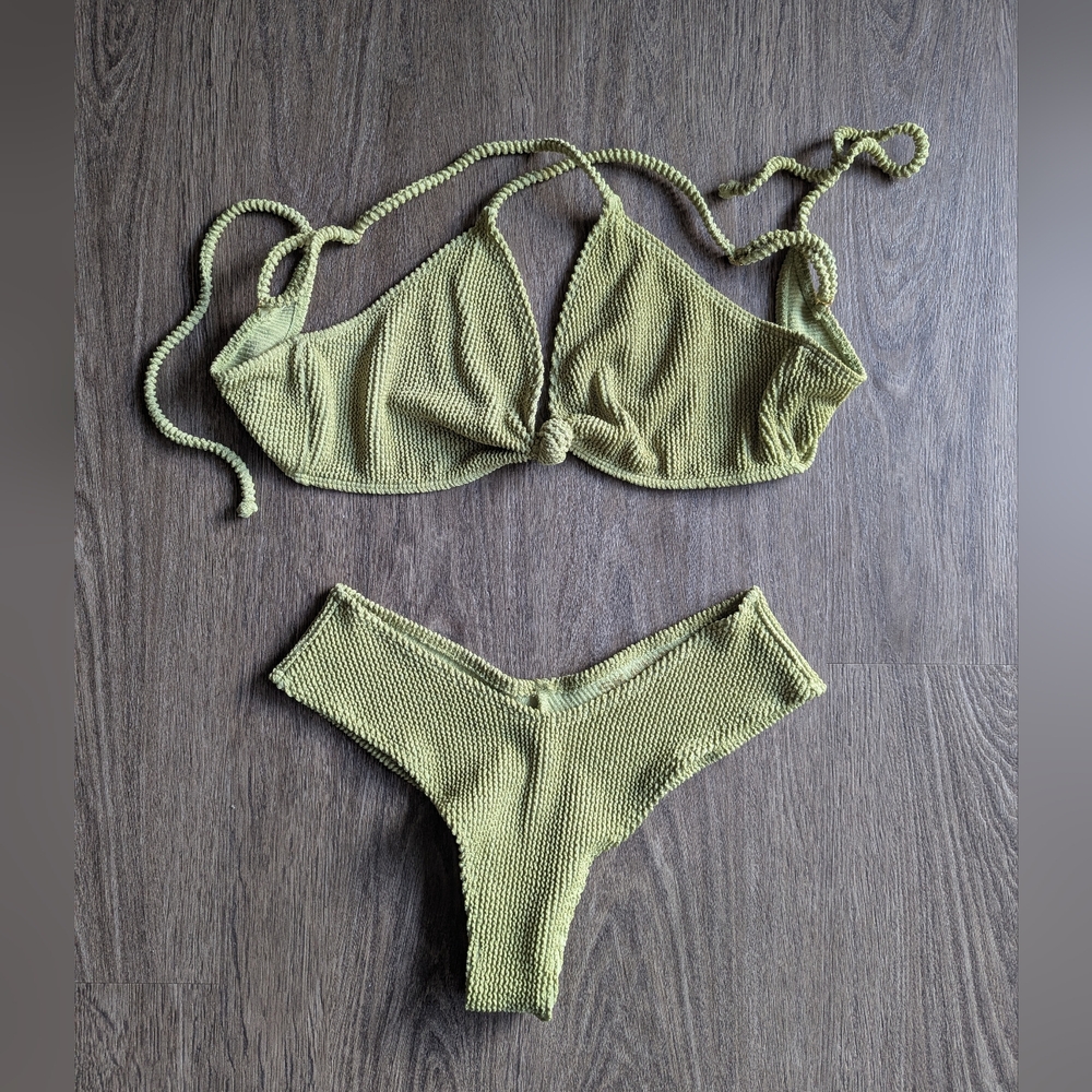 Skatie Bikini - Sarah Top (L) and Mandi Bottom (M) in Matcha